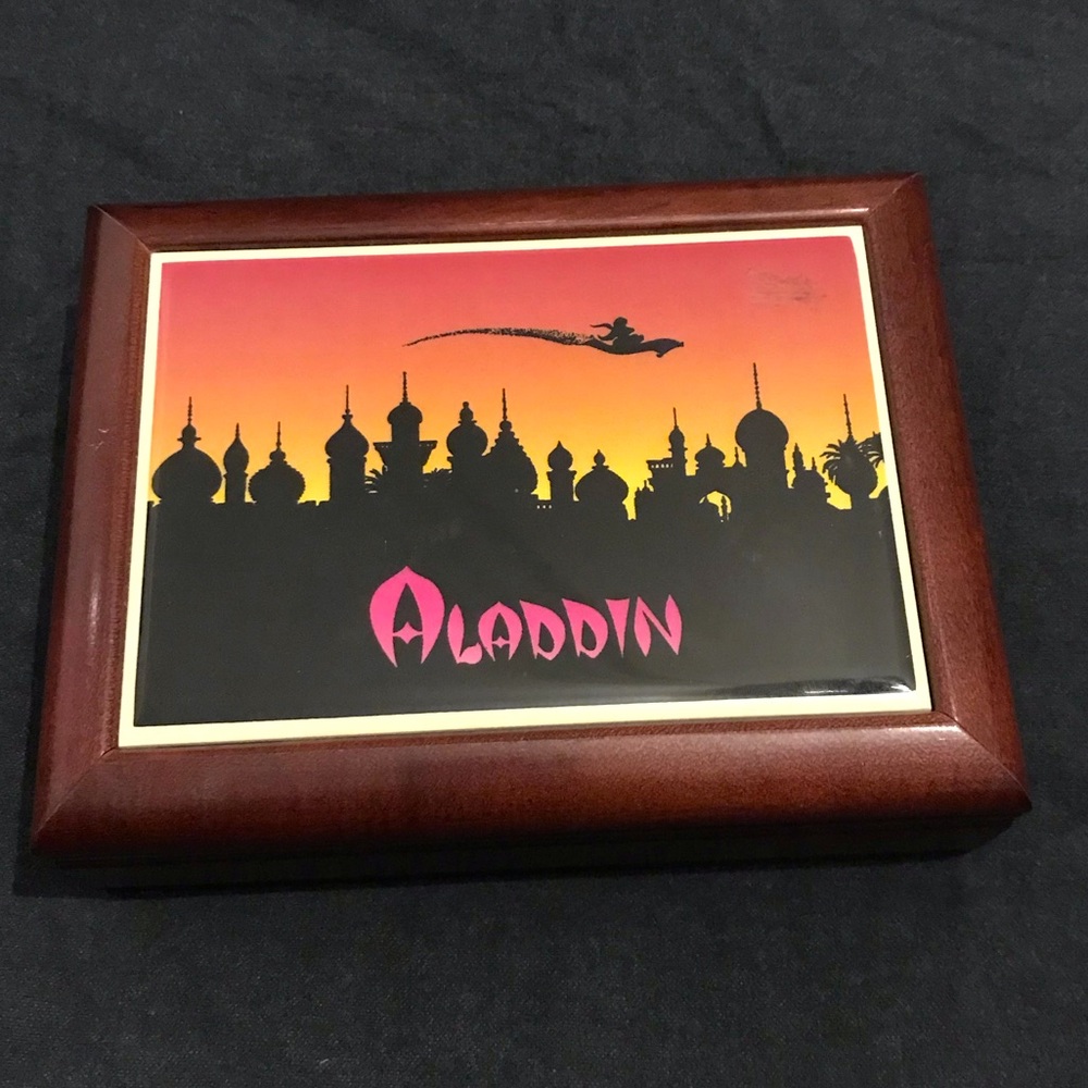 Wooden Musical Jewelry Box Aladdin fine artwork